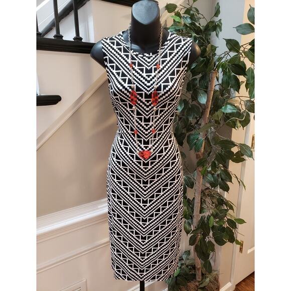 Apt. 9 Bodycon Dress Women's Small Black White Geo Print Crew Neck Pullover - Picture 10 of 13